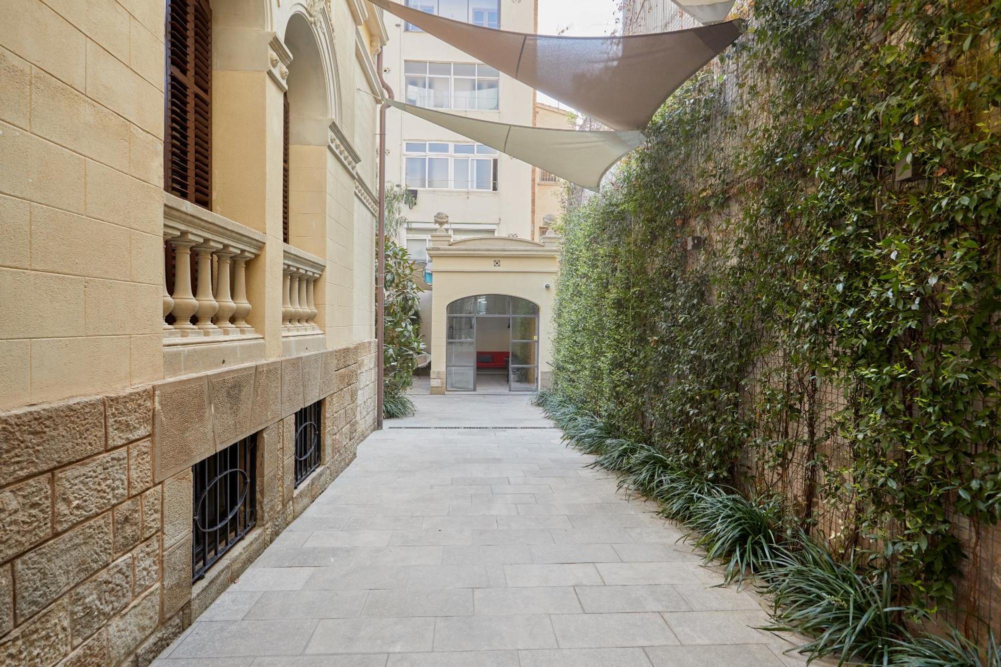 Le Palacete Powered By Sonder Barcelona Ngoại thất bức ảnh