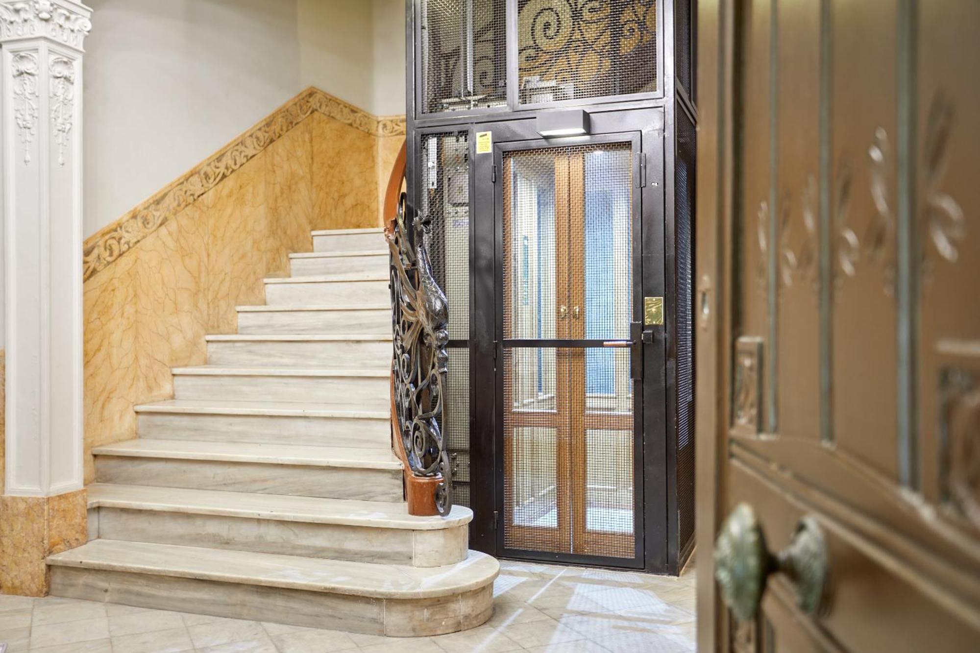 Le Palacete Powered By Sonder Barcelona Ngoại thất bức ảnh